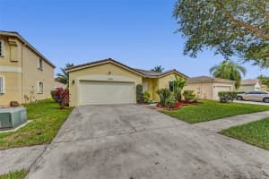 10535 SW 24th St, Miramar, FL 33025, Sold 12/20/21