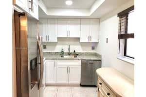 9920 NW 68th Pl, Tamarac, FL 33321, Sold 01/06/22