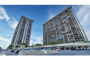 1865 Brickell Ave APT A1812, Miami, FL 33129, Sold 01/06/22
