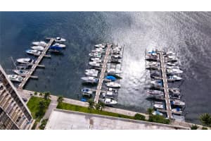 1865 Brickell Ave APT A1812, Miami, FL 33129, Sold 01/06/22