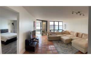 1925 Brickell Ave # D201, Miami, FL 33129, Sold 12/29/21