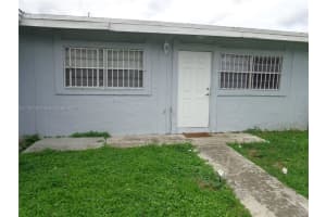 3902 NW 213th St, Miami Gardens, FL 33055, Sold 04/14/22