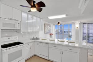 2017 S Ocean Dr, Hallandale Beach, FL 33009, Sold 01/07/22