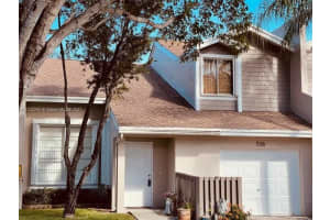 536 Woodgate Cir, Sunrise, FL 33326, Sold 12/30/21