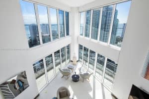60 SW 13th St, Miami, FL 33130, Sold 05/27/22