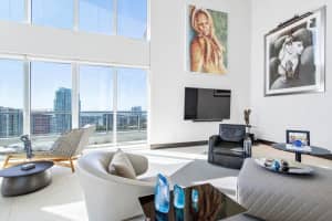 60 SW 13th St, Miami, FL 33130, Sold 05/27/22