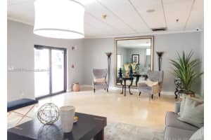 66 Valencia Ave, Coral Gables, FL 33134, Sold 01/05/22