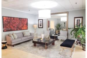 66 Valencia Ave, Coral Gables, FL 33134, Sold 01/05/22