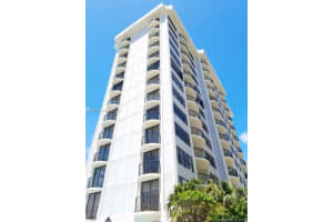 66 Valencia Ave, Coral Gables, FL 33134, Sold 01/05/22