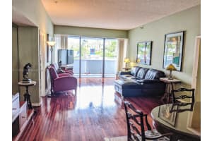 20505 E Country Club Dr APT 139, Aventura, FL 33180, Sold 03/23/22