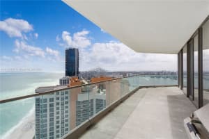 18975 Collins Ave, Sunny Isles Beach, FL 33160, Sold 09/09/22