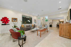31 Grand Bay Estates Cir, Key Biscayne, FL 33149, Sold 07/14/22