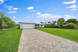 8481 SE Duncan St, Hobe Sound, FL 33455, Sold 04/29/22