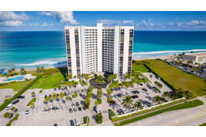 9650 S Ocean Dr, Jensen Beach, FL 34957, Sold 02/25/22