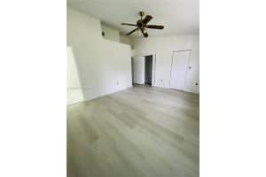 10827 NW 3rd Ct, Pembroke Pines, FL 33026, Sold 12/30/21