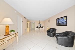 801 N Ocean Blvd, Pompano Beach, FL 33062, Sold 03/22/22