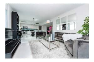 Riverfront, 92 SW 3rd St, Miami, FL 33130, Sold 02/15/22