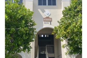 11605 NW 89th St, Doral, FL 33178, Sold 01/06/22