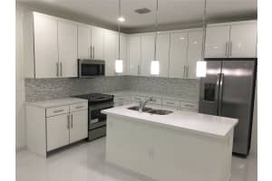 2621 NE 212th Terrace, Miami, FL 33180, Sold 12/17/21