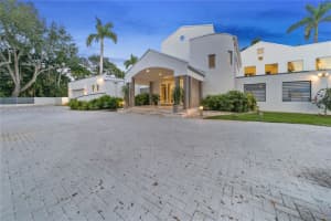 8505 SW 53rd Ave, Miami, FL 33143, Sold 02/25/22