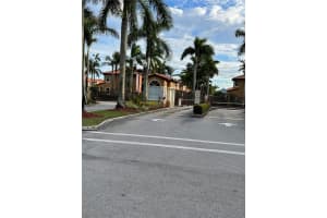 3141 SW 154th Ct, Miami, FL 33185, Sold 04/20/22