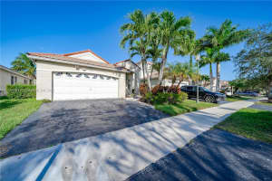 767 San Remo Dr, Weston, FL 33326, Sold 12/29/21