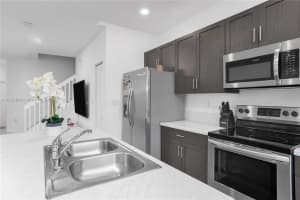 25027 SW 108th Ct, Princeton, FL 33032, Sold 12/17/21
