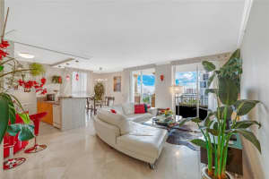 17555 Atlantic Blvd, Sunny Isles Beach, FL 33160, Sold 04/15/22