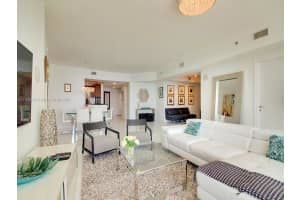 450 Alton Rd, Miami Beach, FL 33139, Sold 12/20/21