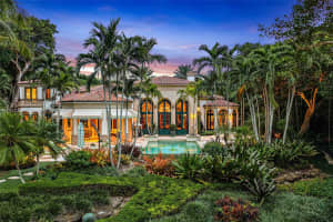 312 S Beach Rd, Hobe Sound, FL 33455, Sold 12/20/21