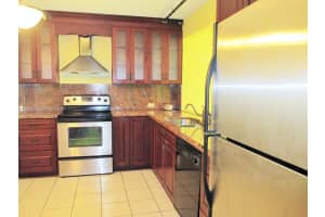 170 Ocean Ln Dr, Key Biscayne, FL 33149, Sold 05/24/22