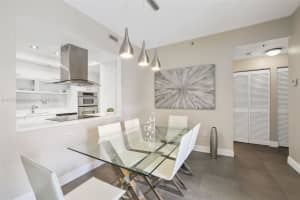 9805 NW 52nd St, Doral, FL 33178, Sold 12/30/21