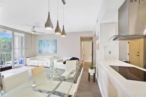 9805 NW 52nd St, Doral, FL 33178, Sold 12/30/21