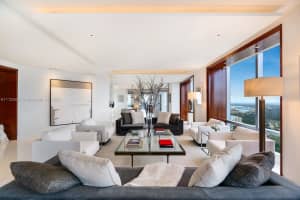 1425 Brickell Ave, Miami, FL 33131, Sold 03/16/22