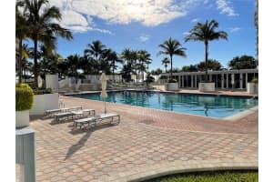 Harbour House, 10275 Collins Ave, Bal Harbour, FL 33154, Sold 01/10/22