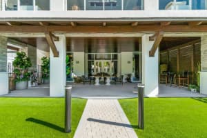200 SE Mizner Blvd, Boca Raton, FL 33432, Sold 01/05/22