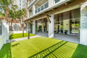 200 SE Mizner Blvd, Boca Raton, FL 33432, Sold 01/05/22
