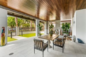 200 SE Mizner Blvd, Boca Raton, FL 33432, Sold 01/05/22