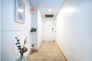 800 NE 195th St, Miami, FL 33179, Sold 04/28/22