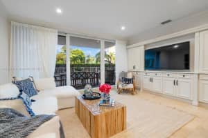 199 Ocean Ln Dr, Key Biscayne, FL 33149, Sold 02/10/22