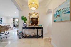 199 Ocean Ln Dr, Key Biscayne, FL 33149, Sold 02/10/22