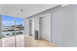 7910 Harbor Island Dr, North Bay Village, FL 33141, Sold 12/07/21