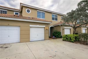 12184 SW 5th Ct, Pembroke Pines, FL 33025, Sold 01/20/22
