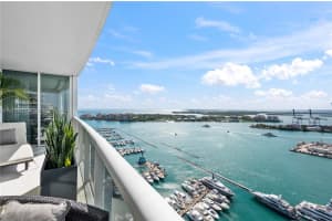 400 Alton Rd, Miami Beach, FL 33139, Sold 03/15/22