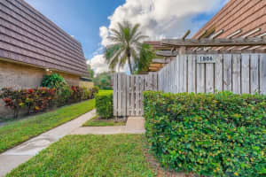1806 18th Ln, Palm Beach Gardens, FL 33418, Sold 12/29/21