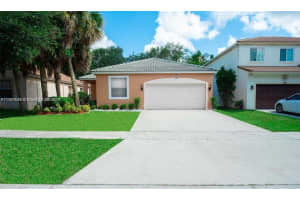 192 Seminole Lakes Dr, Royal Palm Beach, FL 33411, Sold 01/04/22