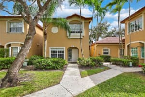 16013 Emerald Cove Rd, Weston, FL 33331, Sold 12/09/21