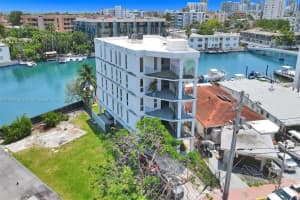 8125 Crespi Blvd, Miami Beach, FL 33141, Sold 02/28/22