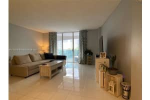 3800 S Ocean Dr, Hollywood, FL 33019, Sold 04/07/22