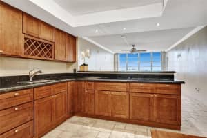 1301 NE Miami Gardens Dr #1113w, Miami, FL 33179, Sold 04/11/22